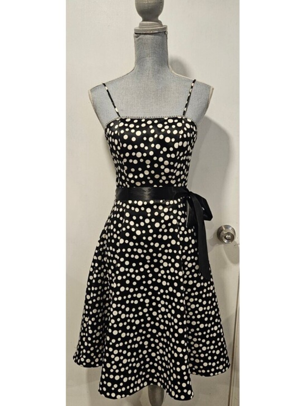 Narianna Small Black White Polka Dot 50s Style Fit And Flare Dress